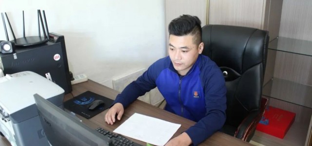 板材人 | 他用“忠诚、责任、担当”，守护木业平安